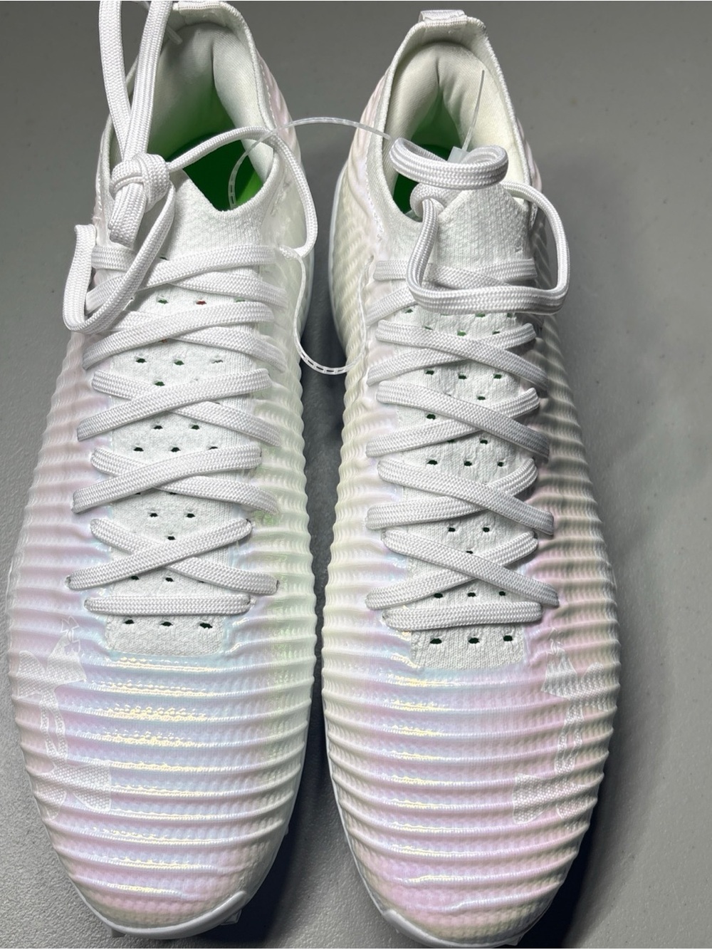 Under Armour Spotlight Pro Men 11 White Iridescent Football Cleats 3028200-100